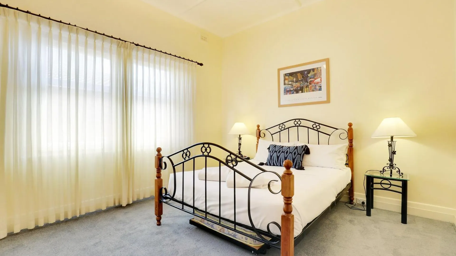 Bayview Family Apartments Glenelg